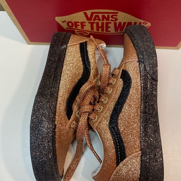 🔥 VANS OLD SKOOL OFF THE WALL LOW TOP SKATE  GOLD & BLACK GLITTER KIDS SIZE 1 - Picture 5 of 8